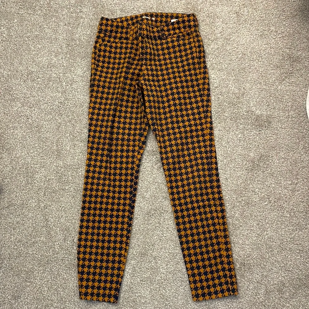 Old navy pixie ankle dress pants - Picture 1 of 3